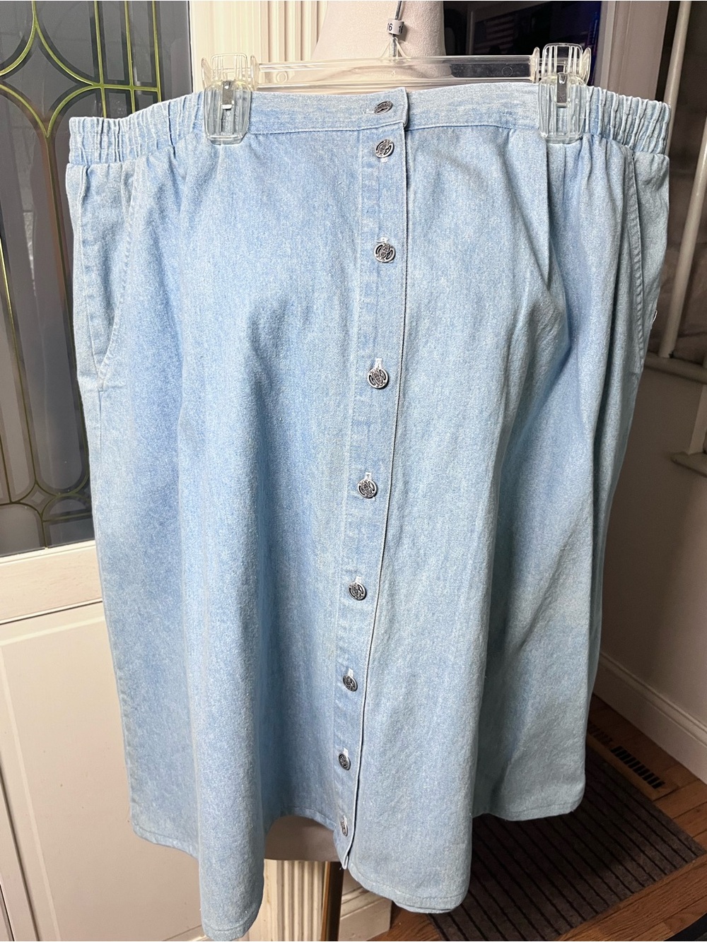 Vintage Sport EMR Light Wash Denim Pull-On Skirt Button Front 22W Made in USA